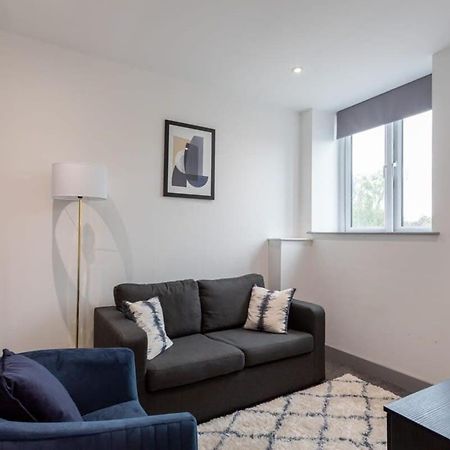 Amazing 1 Bedroom Apartment Leeds Экстерьер фото